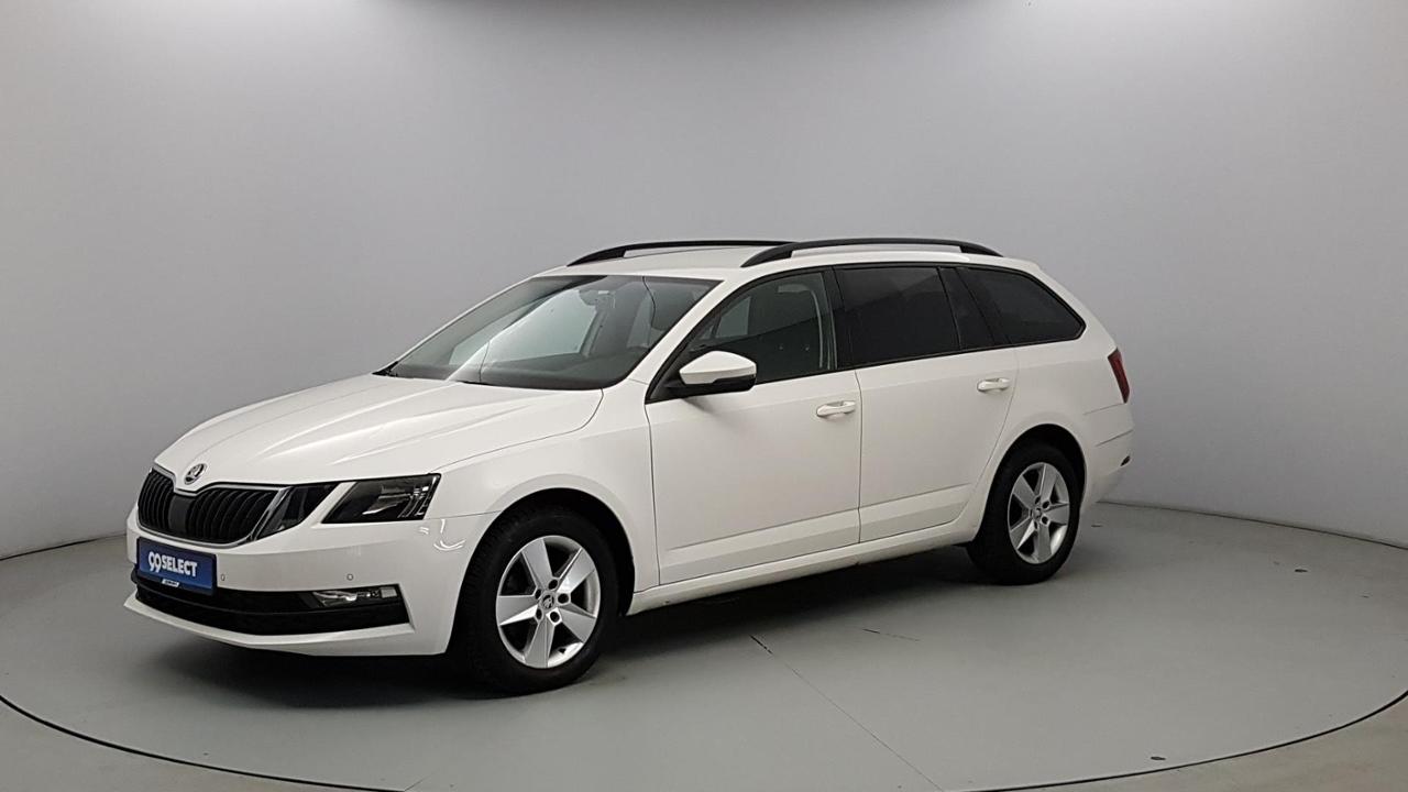 Skoda Octavia- artakcyjna oferta finansowania wynajmy i leasingu. Proste procedury i szybki proces. Sprawdź naszą ofertę.